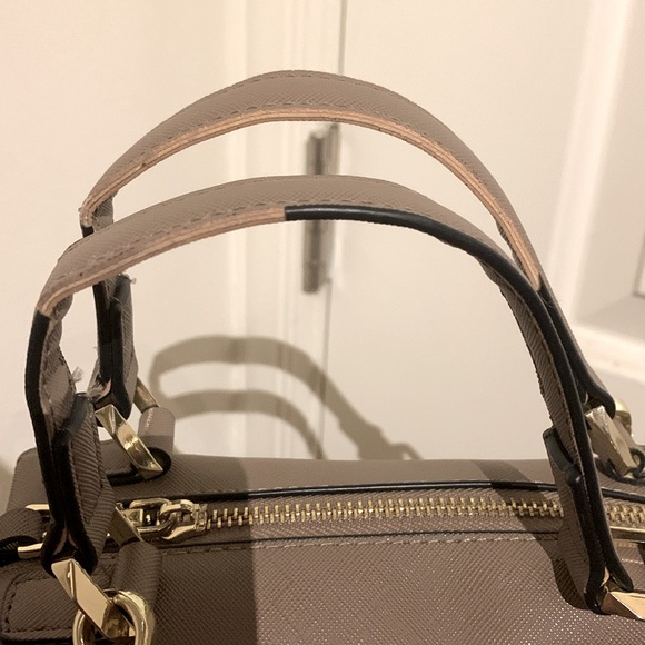 Steven Madden Grey Taupe Purse - Picture 3 of 3